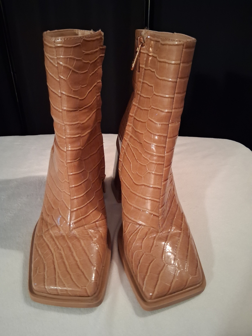 Circus by Sam Edelman Tan Croc-Embossed Square-Toe Ankle Boots